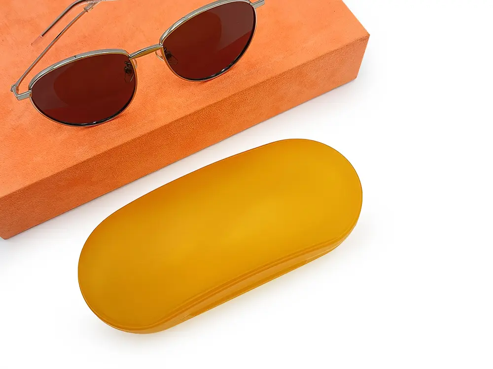 6060 Plastic Glasses Case (6).jpg