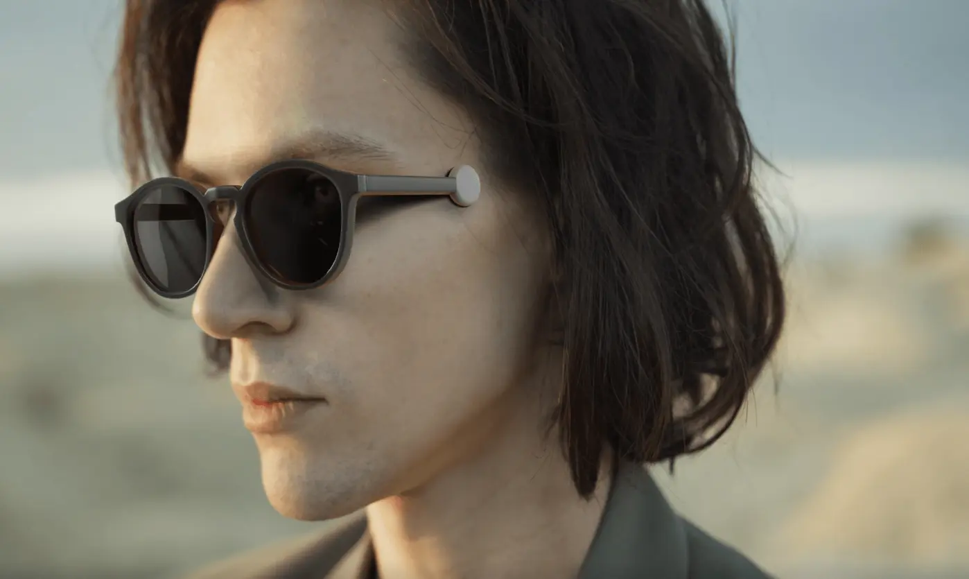 Glasses Are Entering a New Era From Fashion to Future Interfaces5.jpg