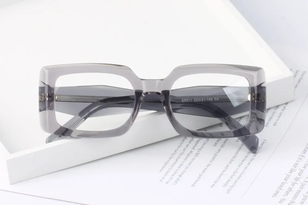 EP011 Retro Round Acetate Optical Frame (4).jpg
